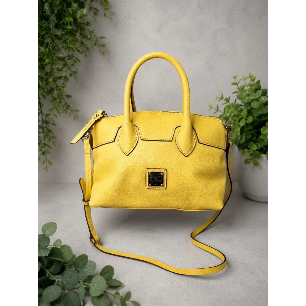 DB115 Dooney & Bourke Shania Satchel